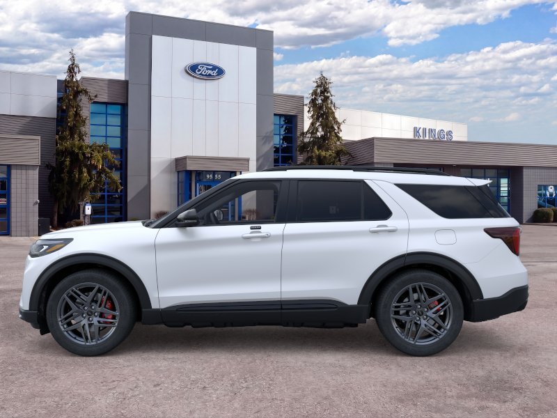 New 2026 Star White Metallic Tri-Coat Ford ST image 3