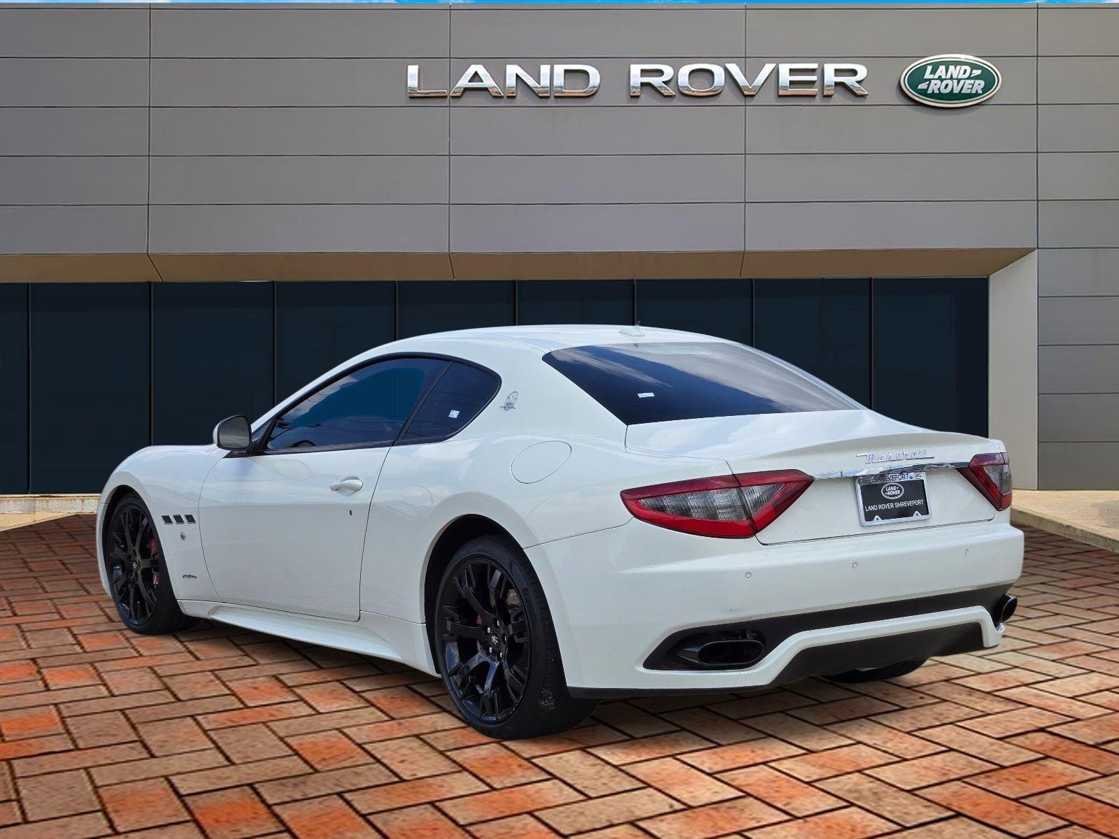 Used 2013 Bianco Fuji Special Matt Maserati MC Stradale image 6