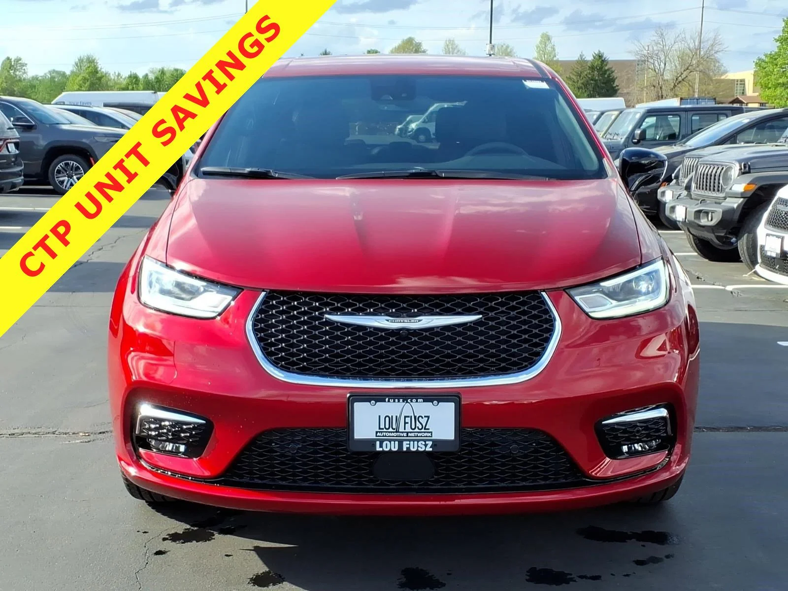 New 2026 Red Hot Pearl-Coat Exterior Paint Chrysler Select image 24
