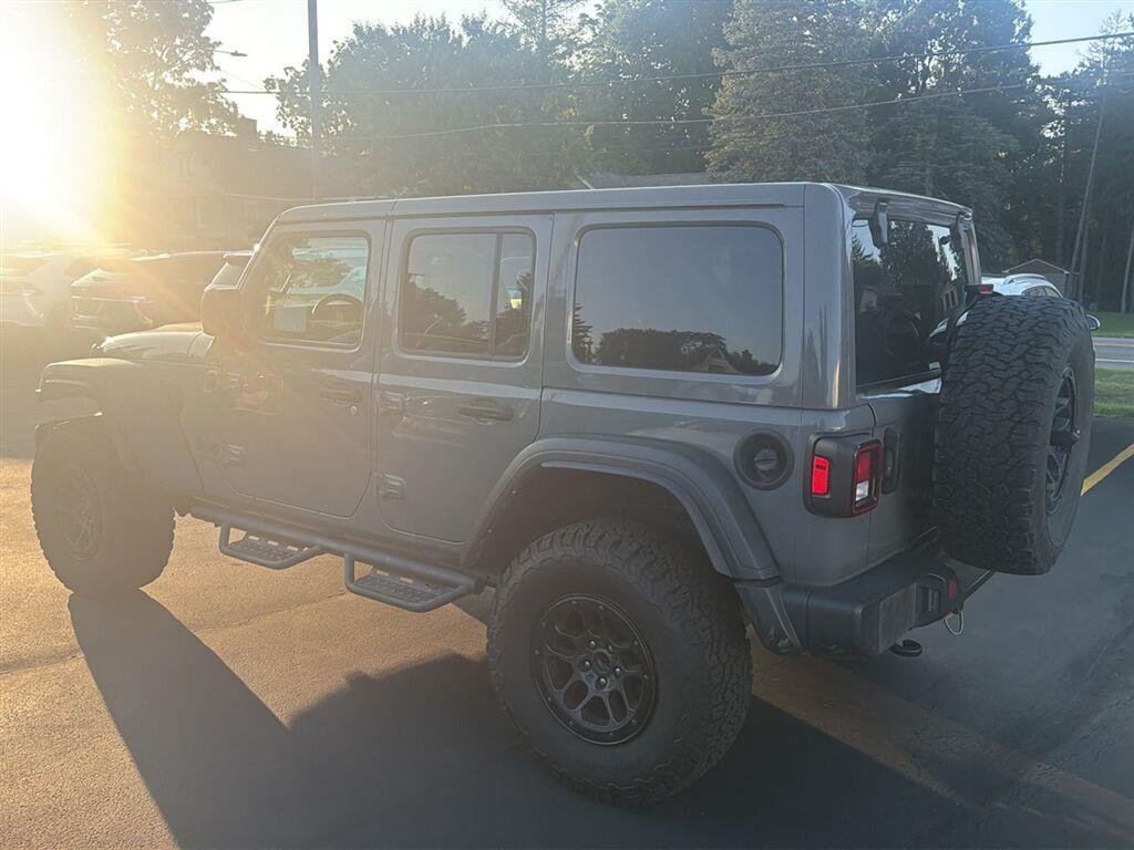 Used 2023 Sting-Gray Clearcoat Jeep High Tide image 6