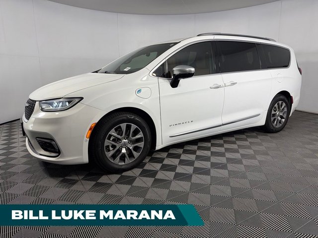 2023 Chrysler Pacifica Hybrid Pinnacle