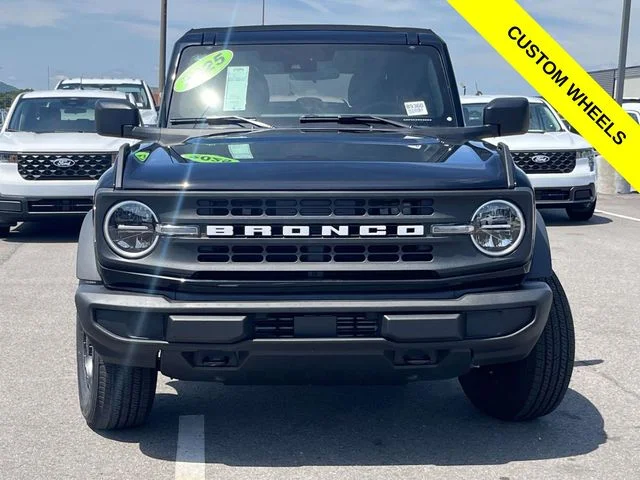 New 2025 Black Ford Base image 6