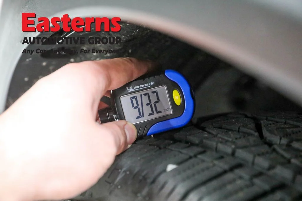 Used 2023 Red Ford XLT image 28
