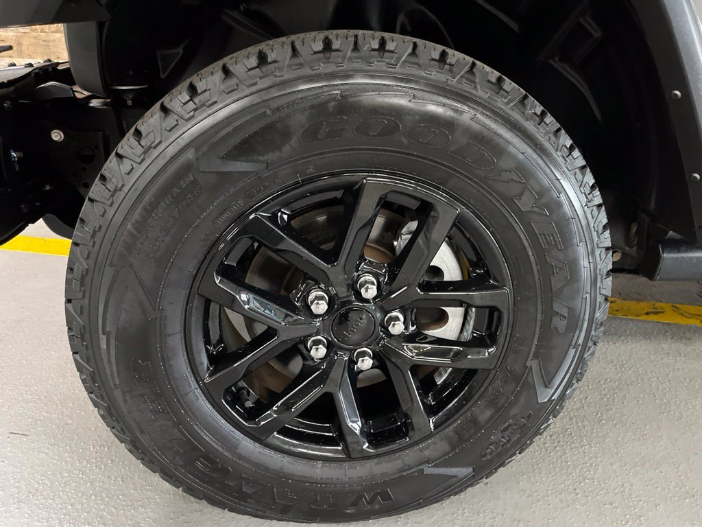 Used 2023 Gray Clearcoat Jeep Freedom Edition image 5