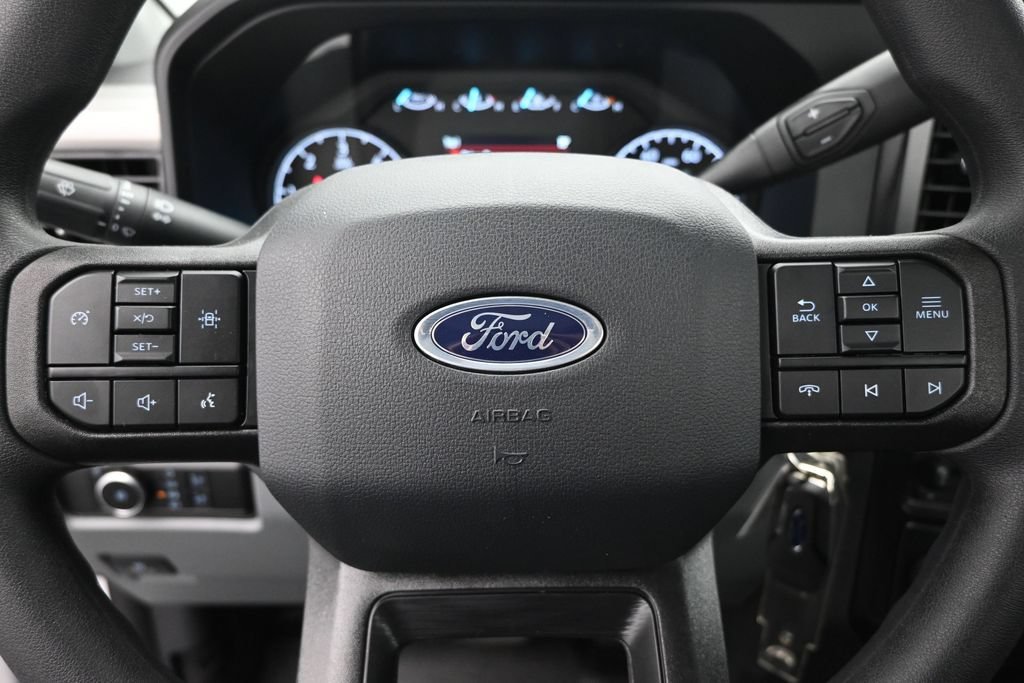 New 2026 Oxford White Ford XL image 10