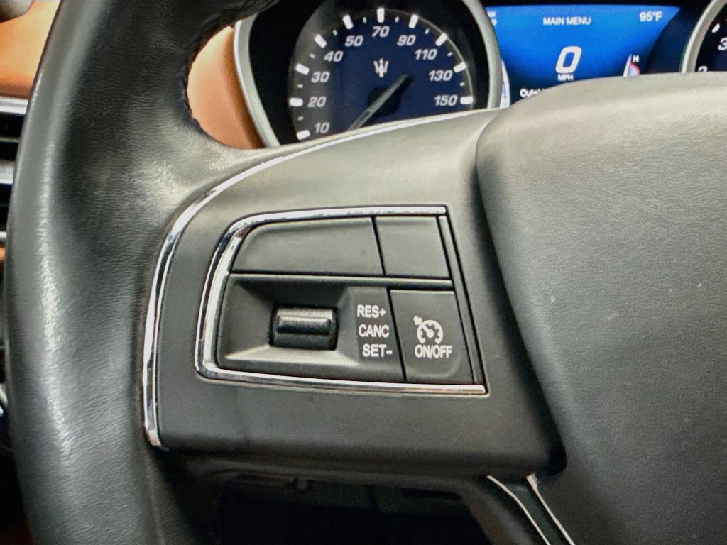 Used 2019 Grey Maserati S image 11