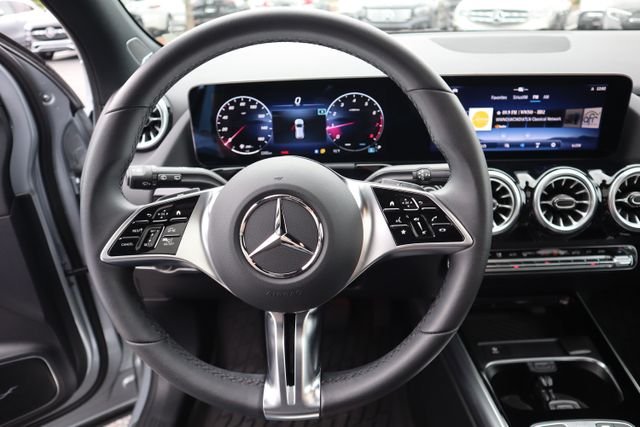 Certified Used 2025 Cirrus Silver Metallic Mercedes-Benz GLA 250 image 9