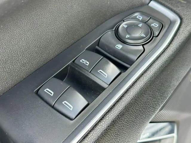 Used 2024 Summit White Chevrolet RST image 41