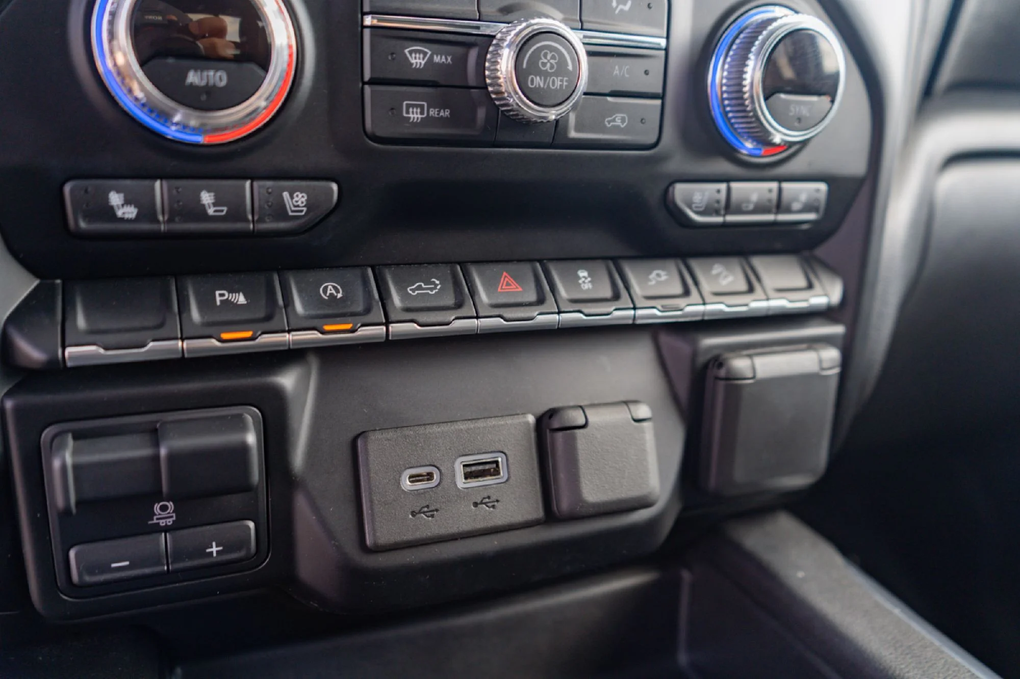 2022 GMC Sierra 1500 Limited SLT - Photo 15