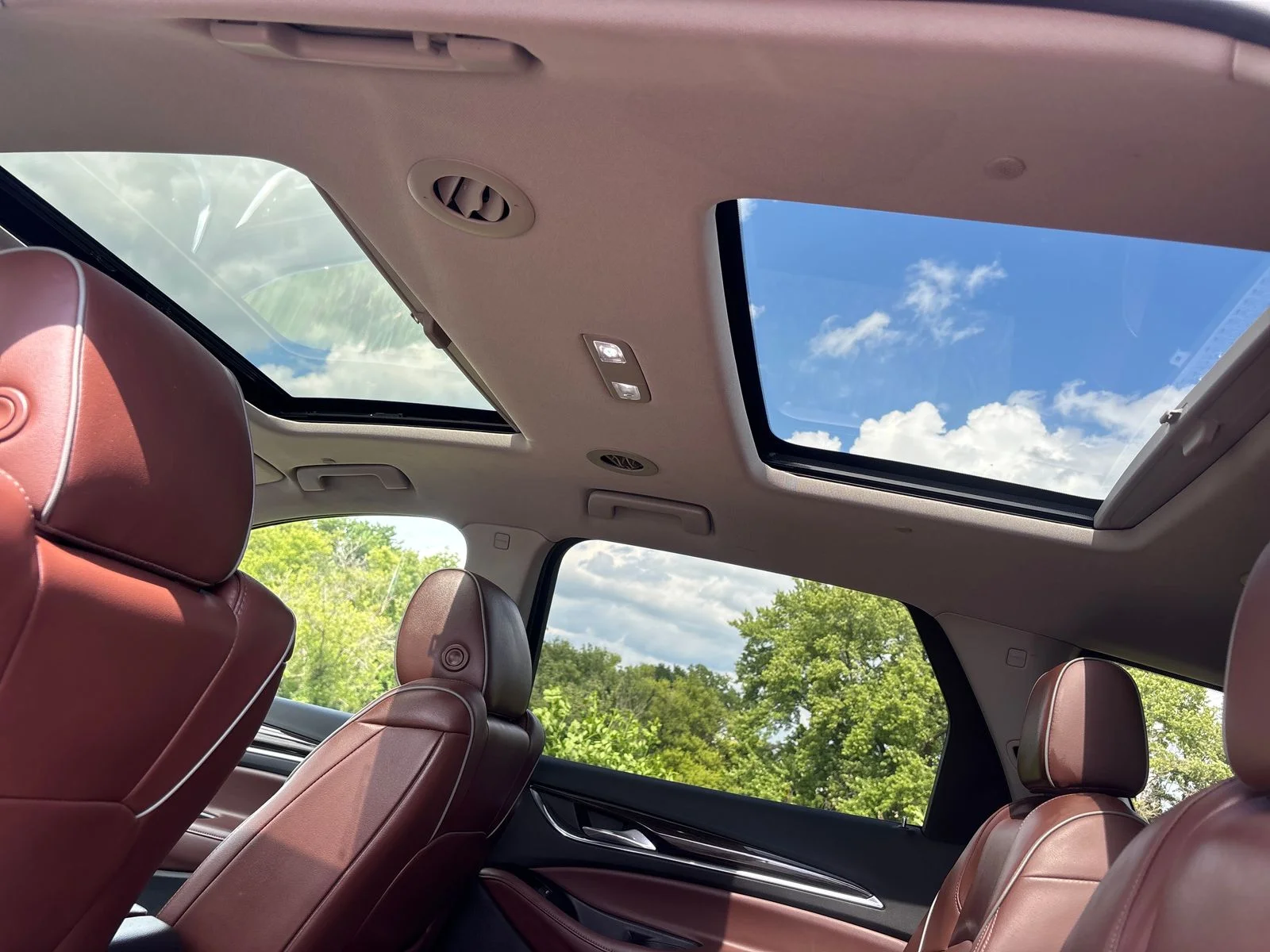 Used 2020 Ebony Twilight Metallic Buick Avenir image 12