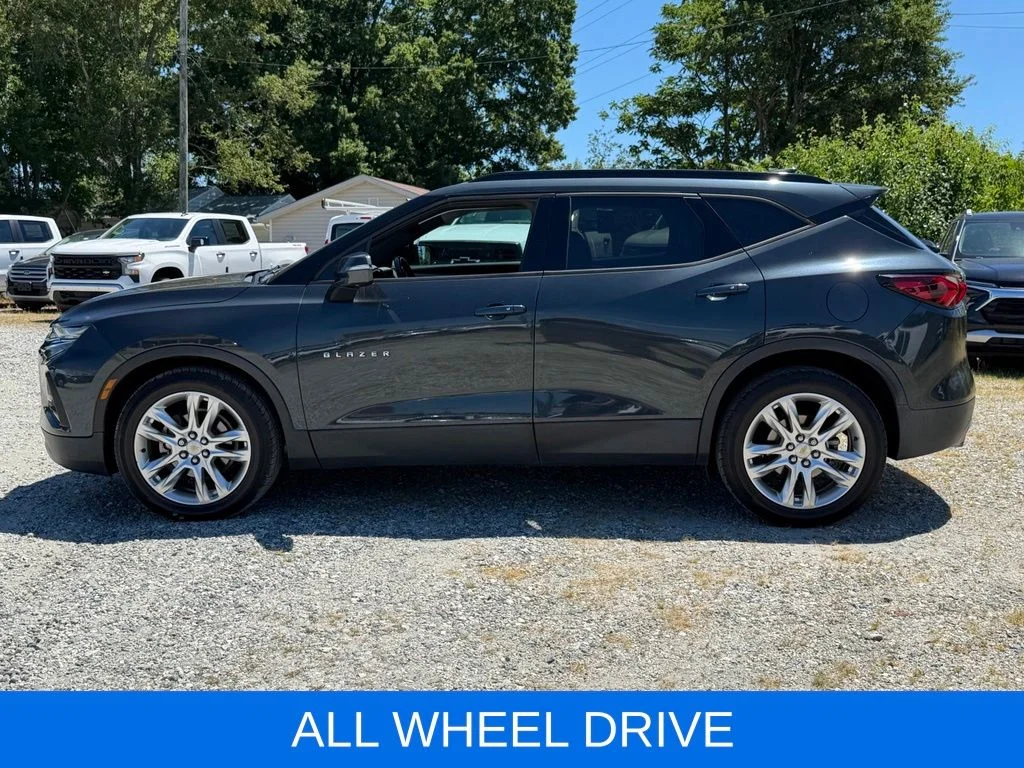 Used 2020 Gray Chevrolet LT image 9