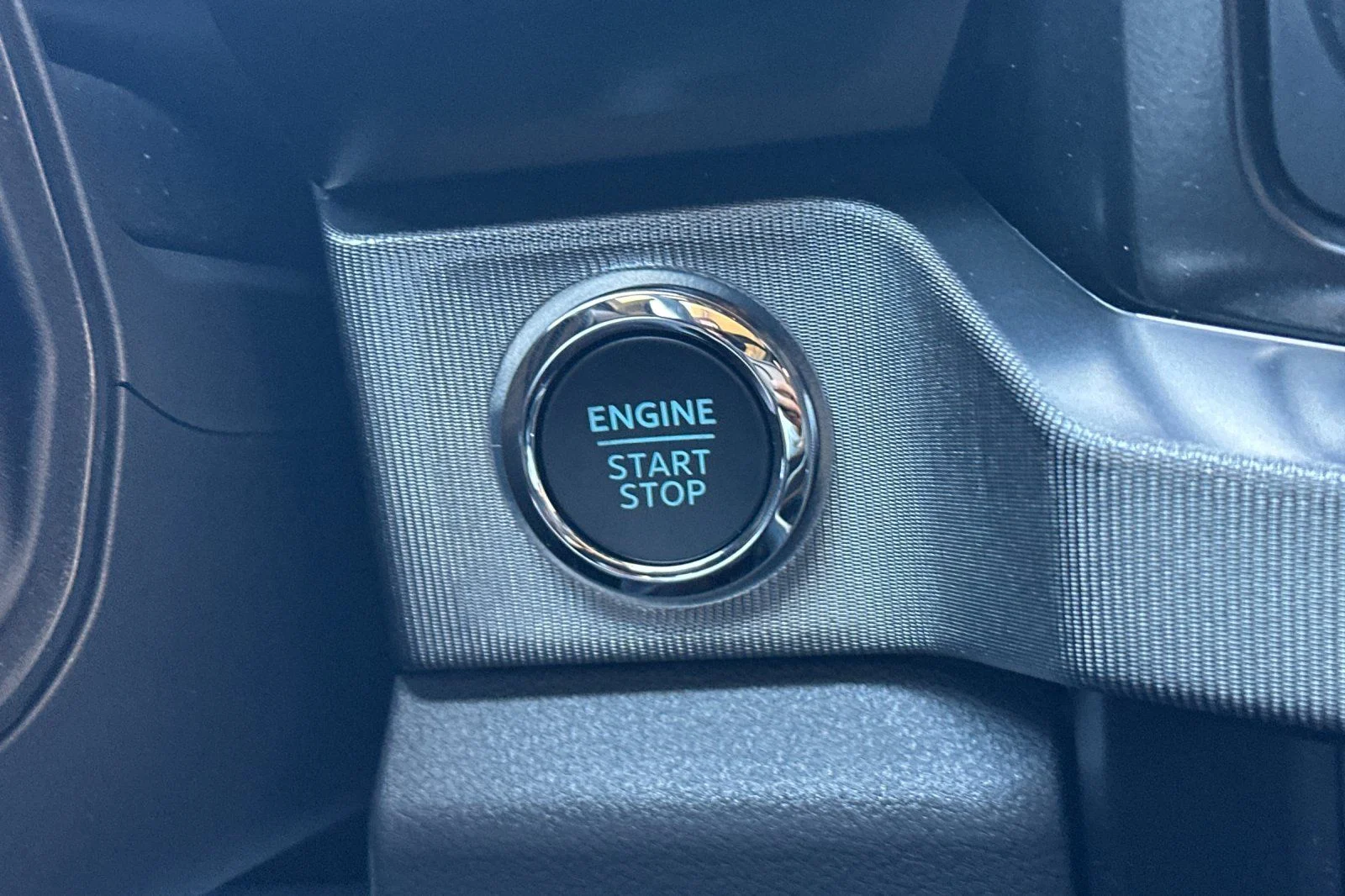 New 2026 Star White Metallic Tri-Coat Ford F-250® Platinum® image 21
