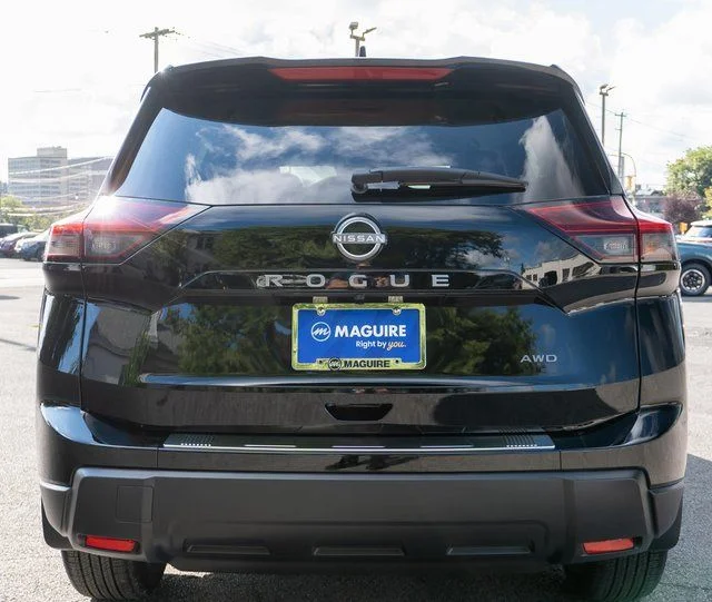 Used 2026 Black Nissan SV image 8