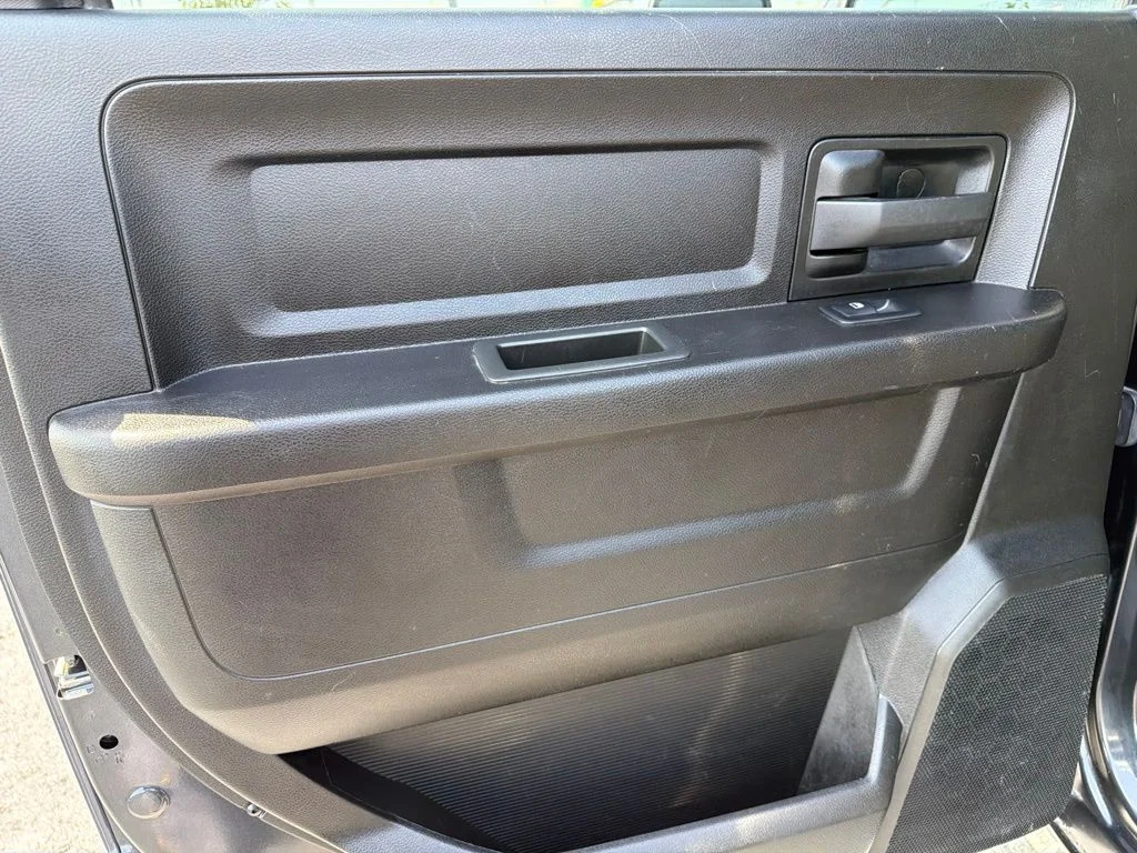 Used 2022 Gray Ram Tradesman image 11