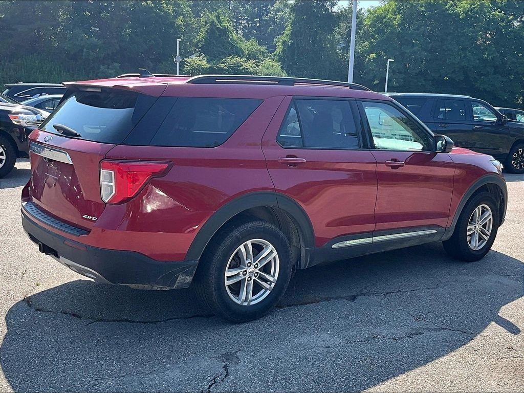 Used 2021 Red Ford XLT image 5