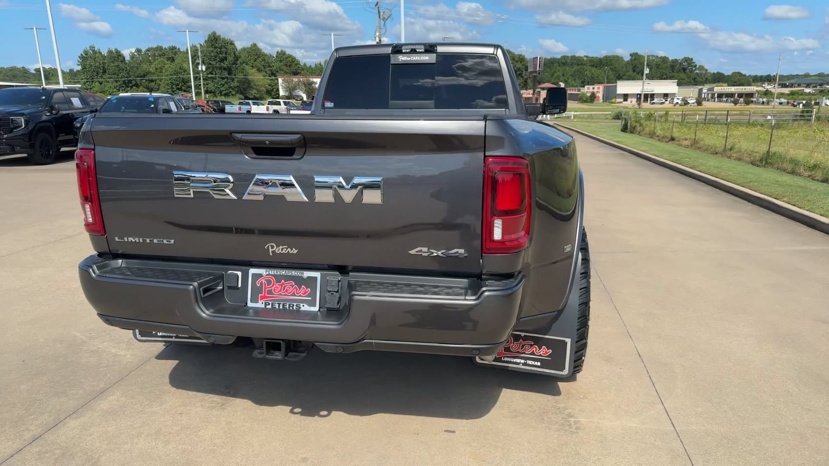 New 2025 Granite Crystal Metallic Clearcoat Ram Limited image 7
