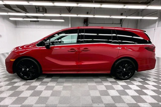 Used 2025 Radiant Red Metallic II Honda Sport-L image 14