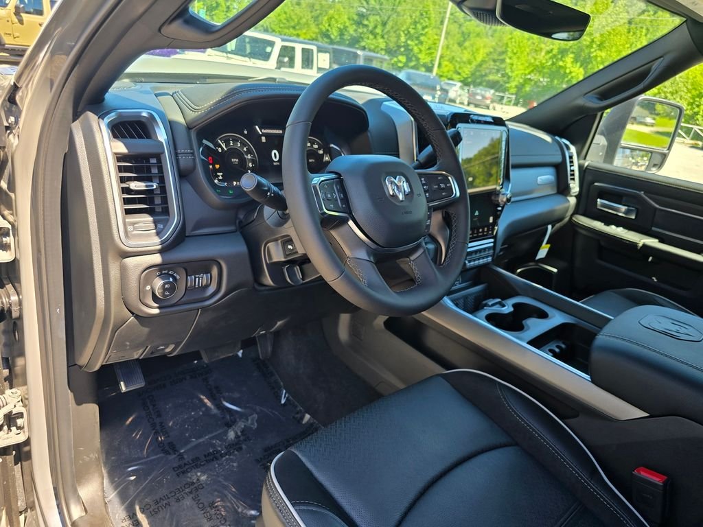 New 2026 Ceramic Gray Clear-Coat Exterior Paint RAM Laramie image 21