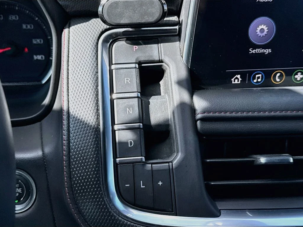 Used 2021 Blue Chevrolet RST image 18