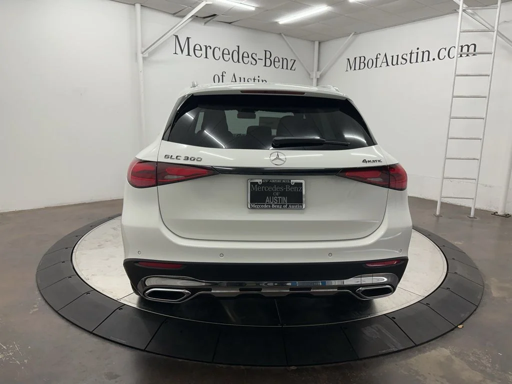 Used 2026 White Mercedes-Benz GLC 300 image 6