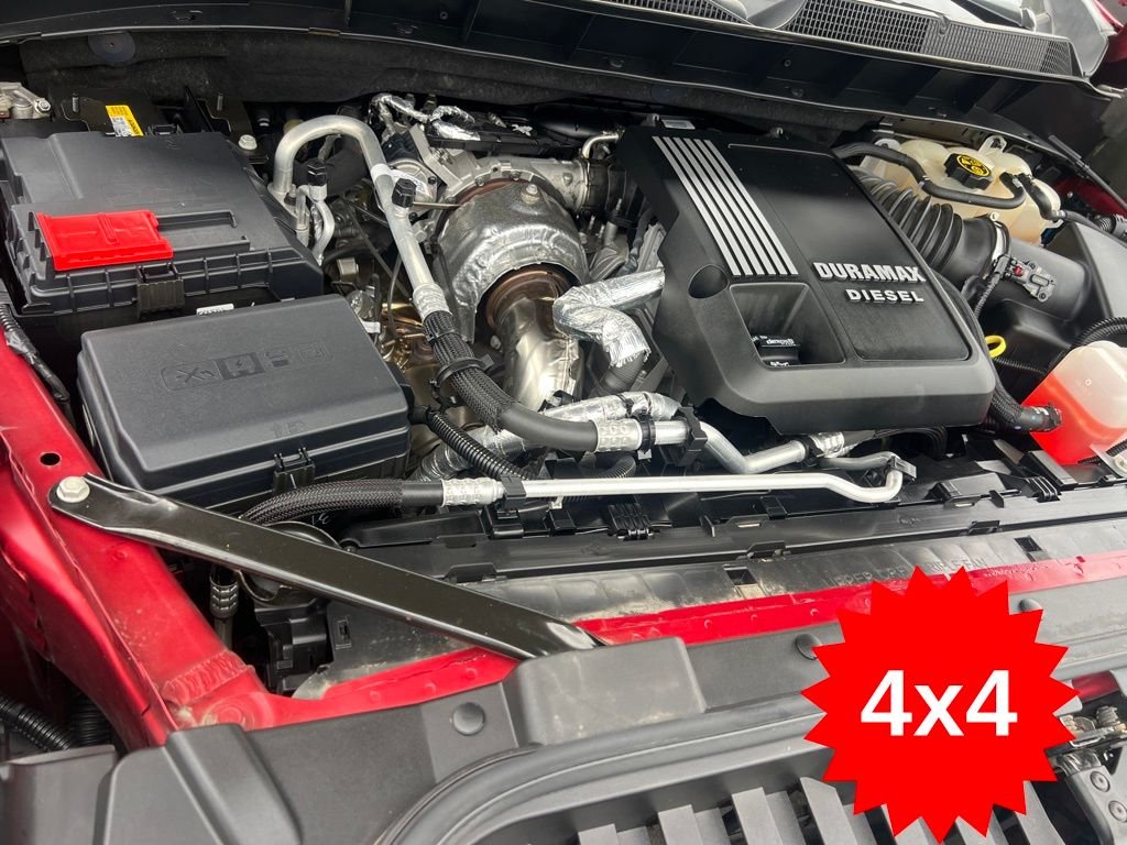 Used 2022 Red Chevrolet RST image 35