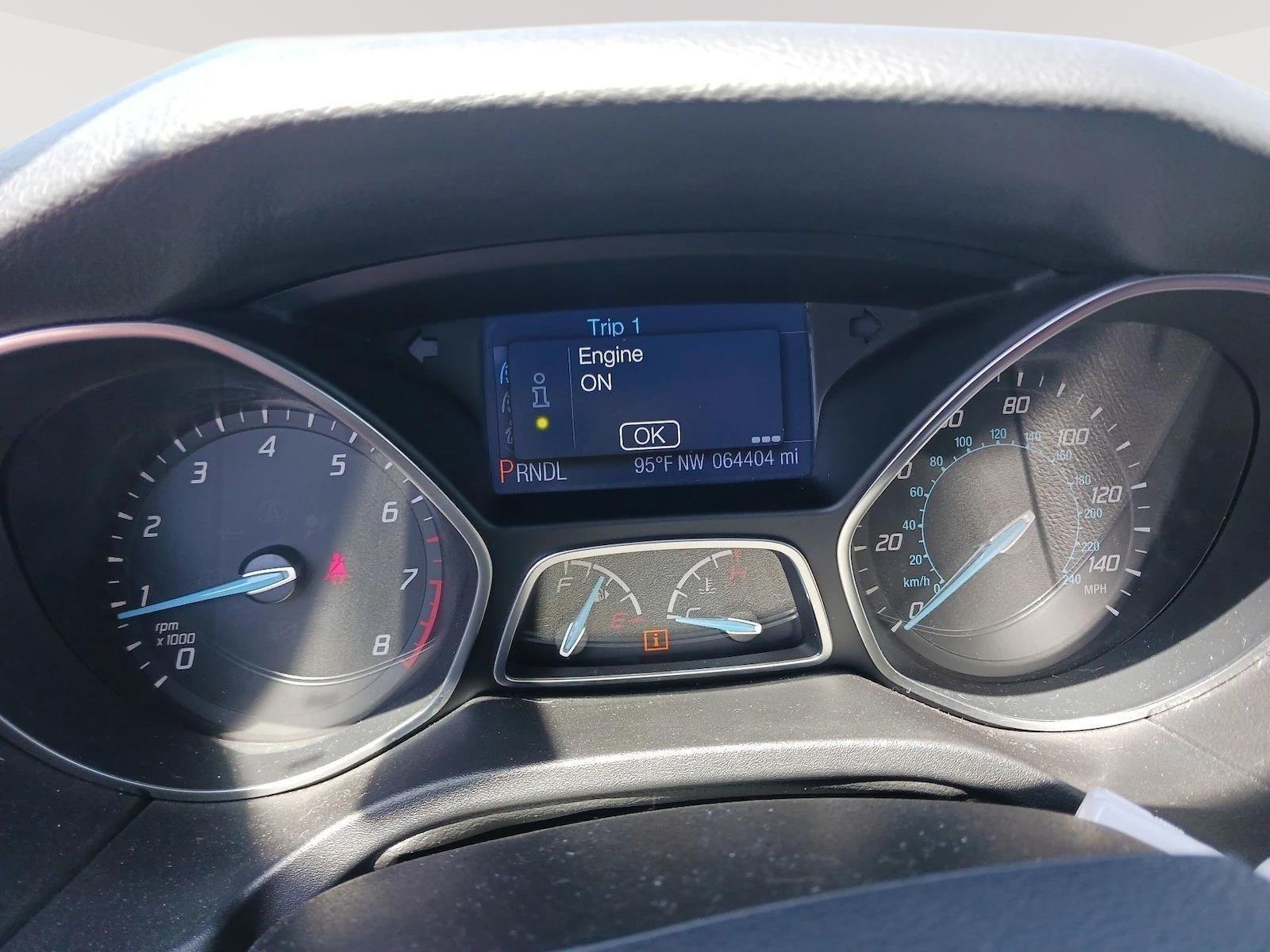 Used 2013 Ford Focus SE with VIN 1FADP3F28DL352728 for sale in Kansas City