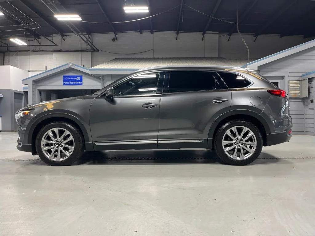 Used 2019 Machine Gray Mazda Grand Touring image 4