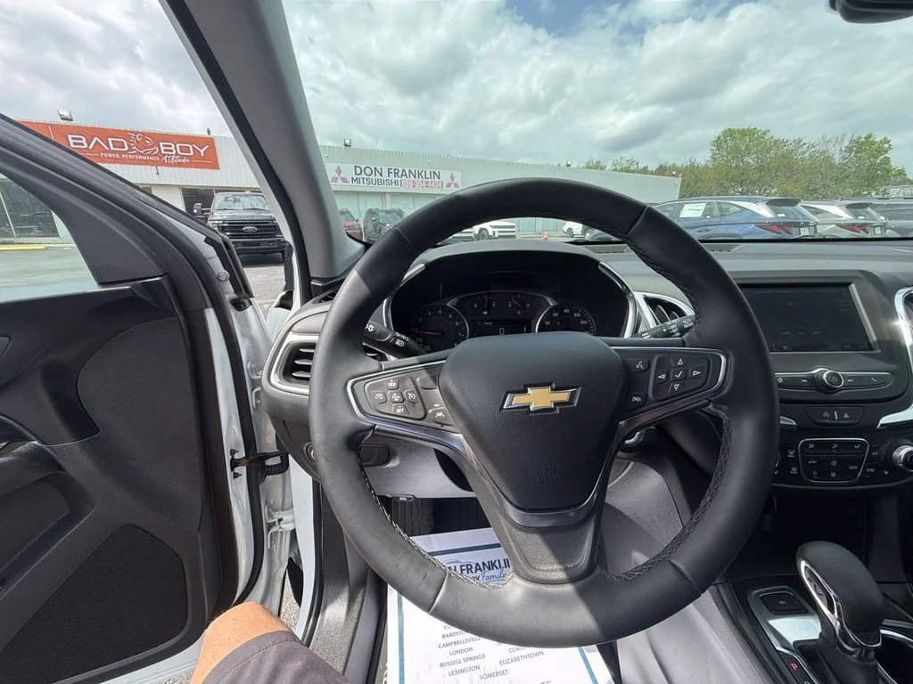 Used 2024 White Chevrolet LT image 14