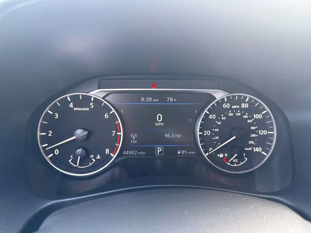 Used 2024 Blue Nissan 2.5 SR image 14