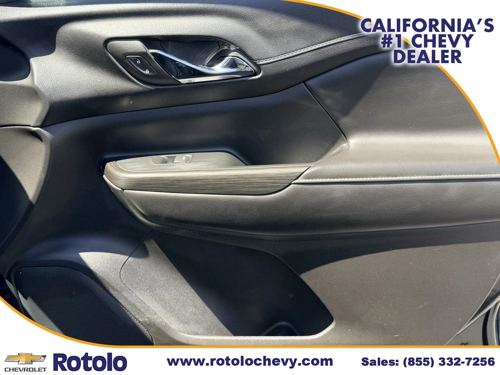 Used 2023 Ebony Twilight Metallic GMC SLT image 9