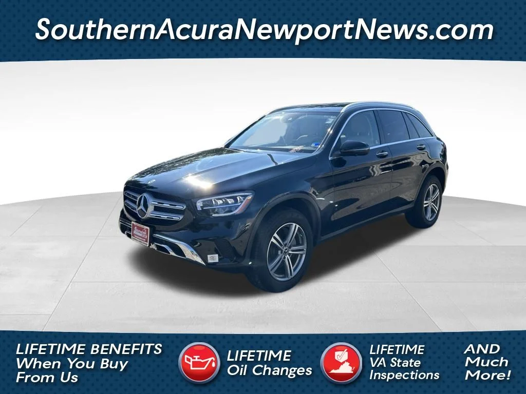 Used 2022  Mercedes-Benz GLC 300 image 1