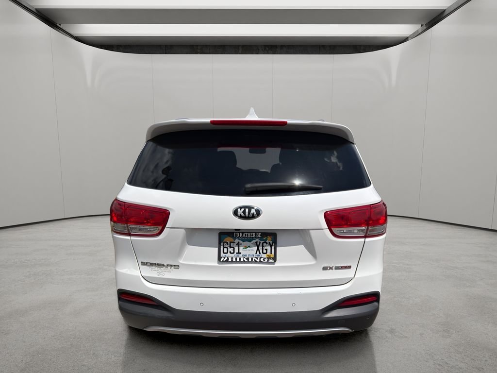 Used 2016 Snow White Pearl Kia EX image 3