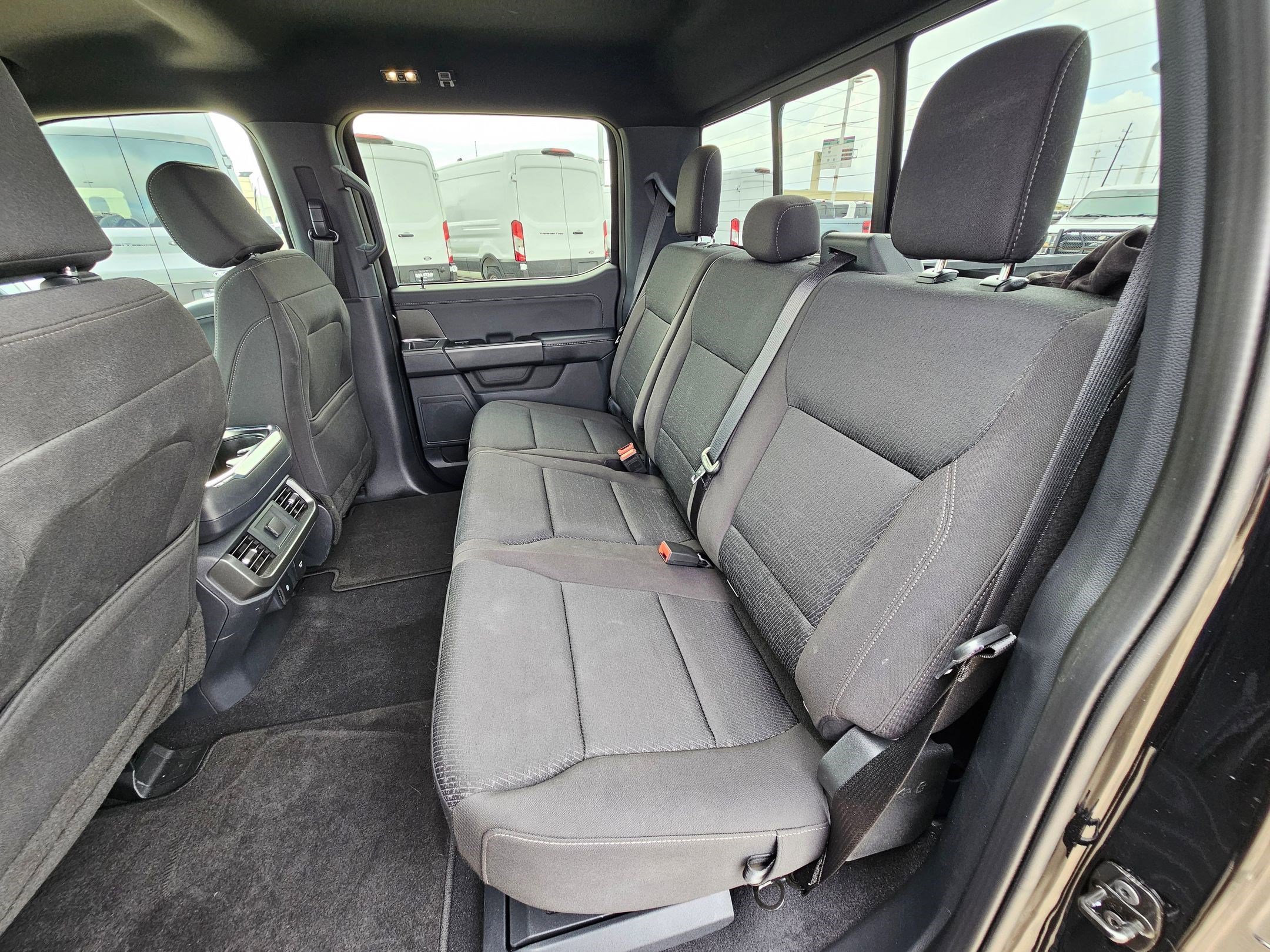 Used 2024 Blue Ford XLT image 26