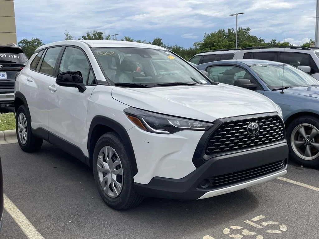 2022 Toyota Corolla Cross L FWD's photo