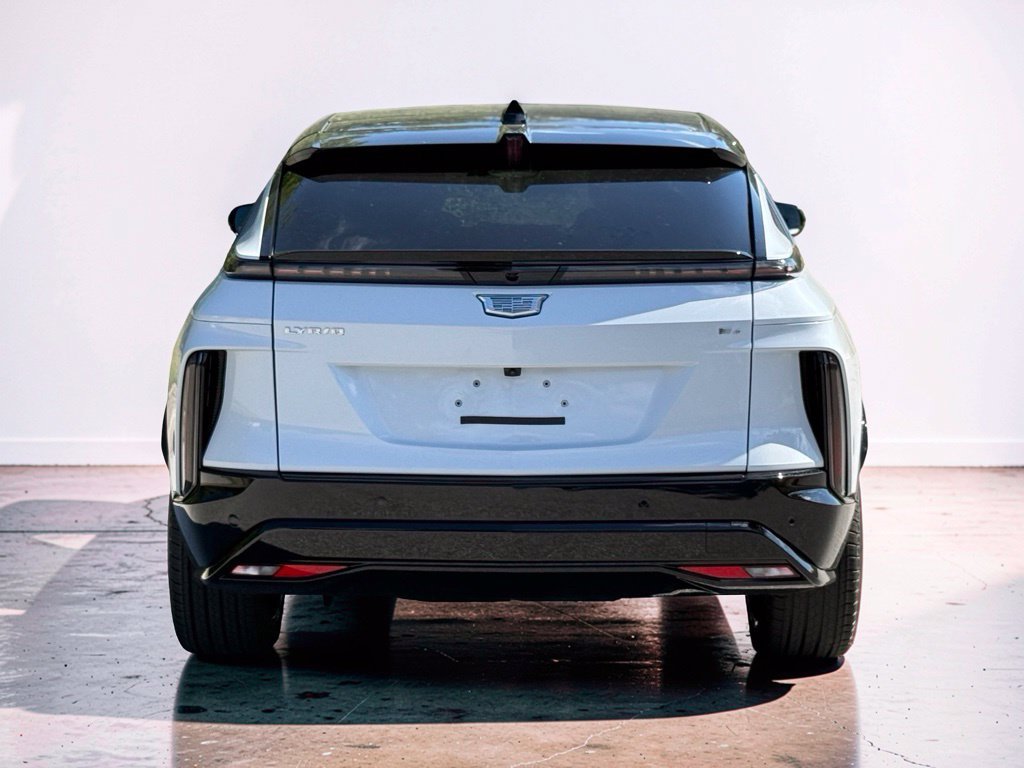 2027 Cadillac LYRIQ Signature Sport - Photo 14