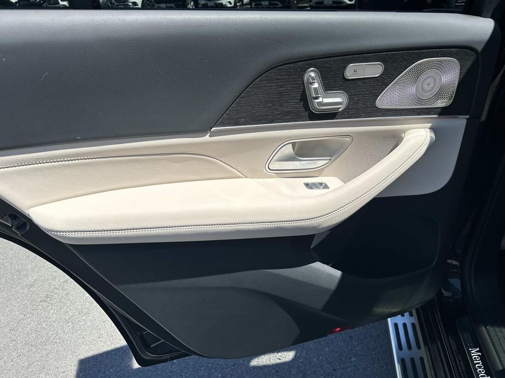 Certified Used 2026 Black Mercedes-Benz GLS 450 image 17