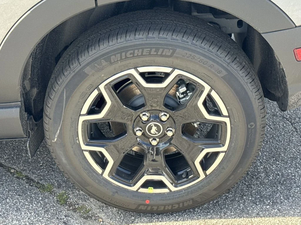 New 2026 Gray Ford Outer Banks image 19