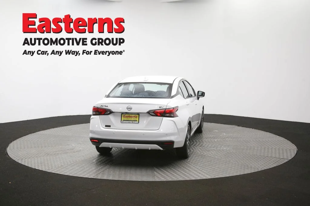 Used 2024 White Nissan 1.6 SV image 37