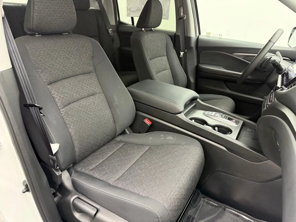Used 2025 White Honda Sport image 35