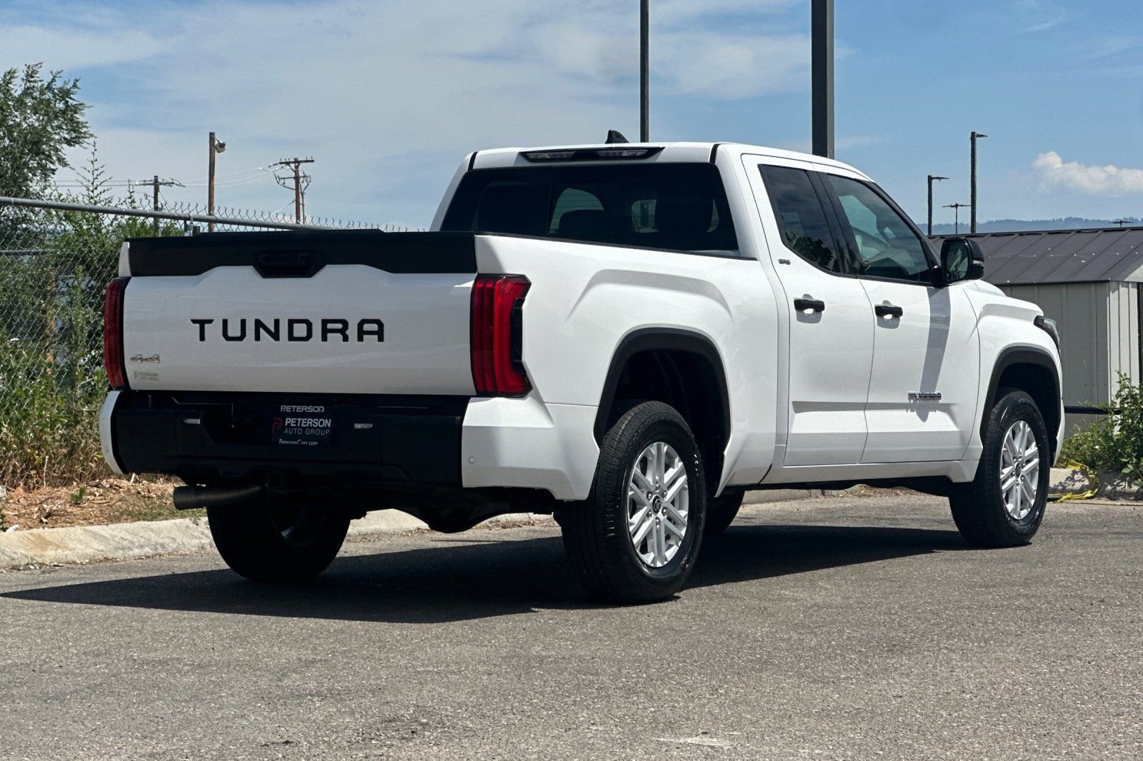 Used 2023 White Toyota SR5 image 3