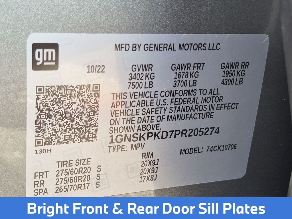 Used 2023 Gray Chevrolet Z71 image 34