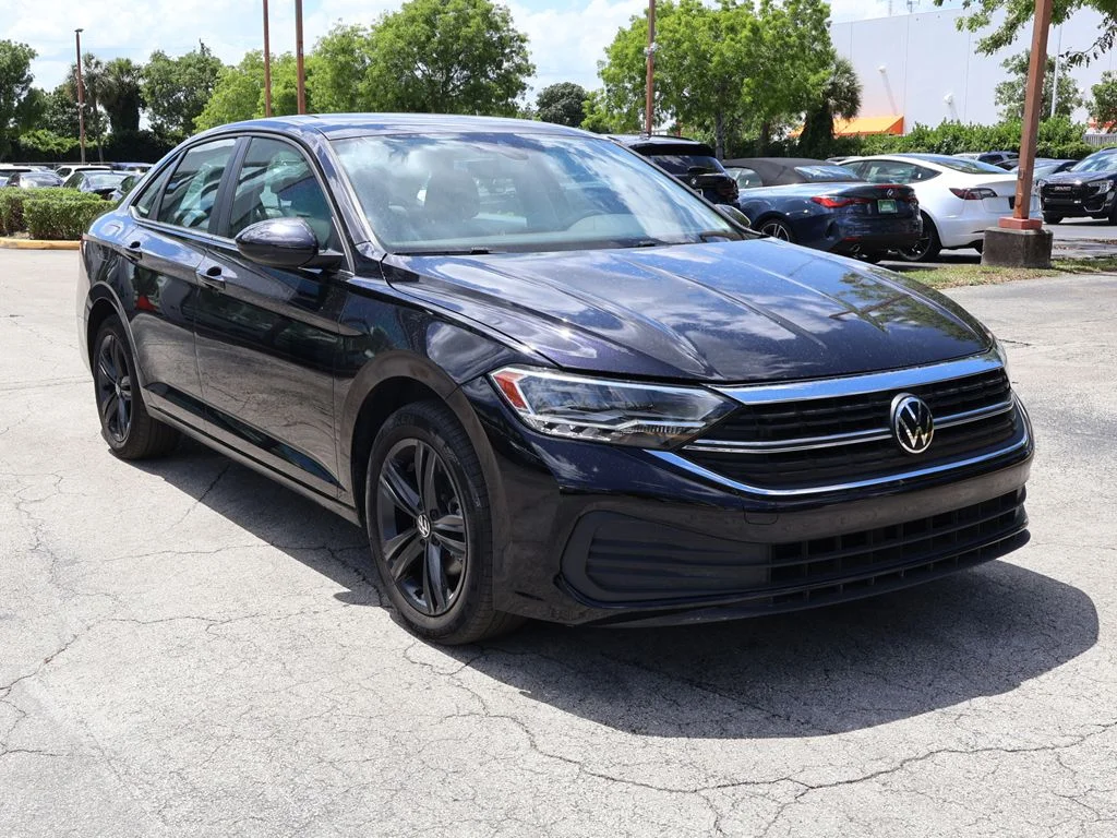 3VW7M7BU7PM022223