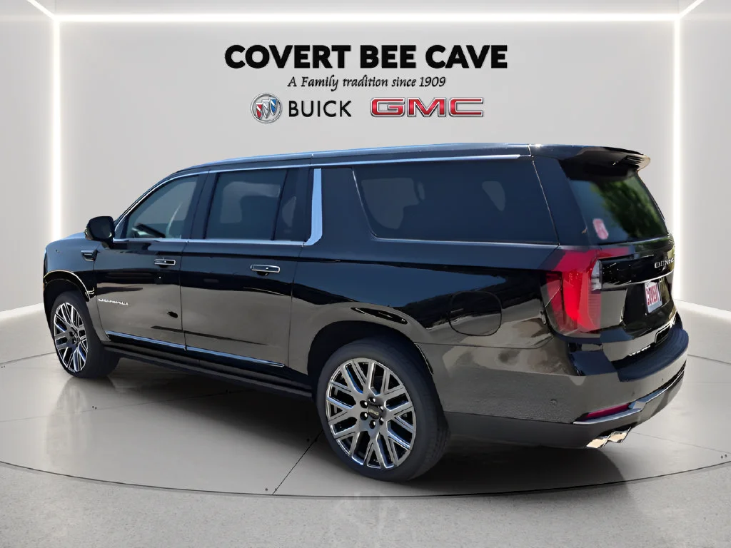 2026 GMC Yukon XL Denali Ultimate - Photo 10