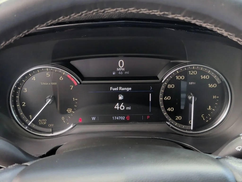Used 2020 Silver Cadillac Premium Luxury image 20