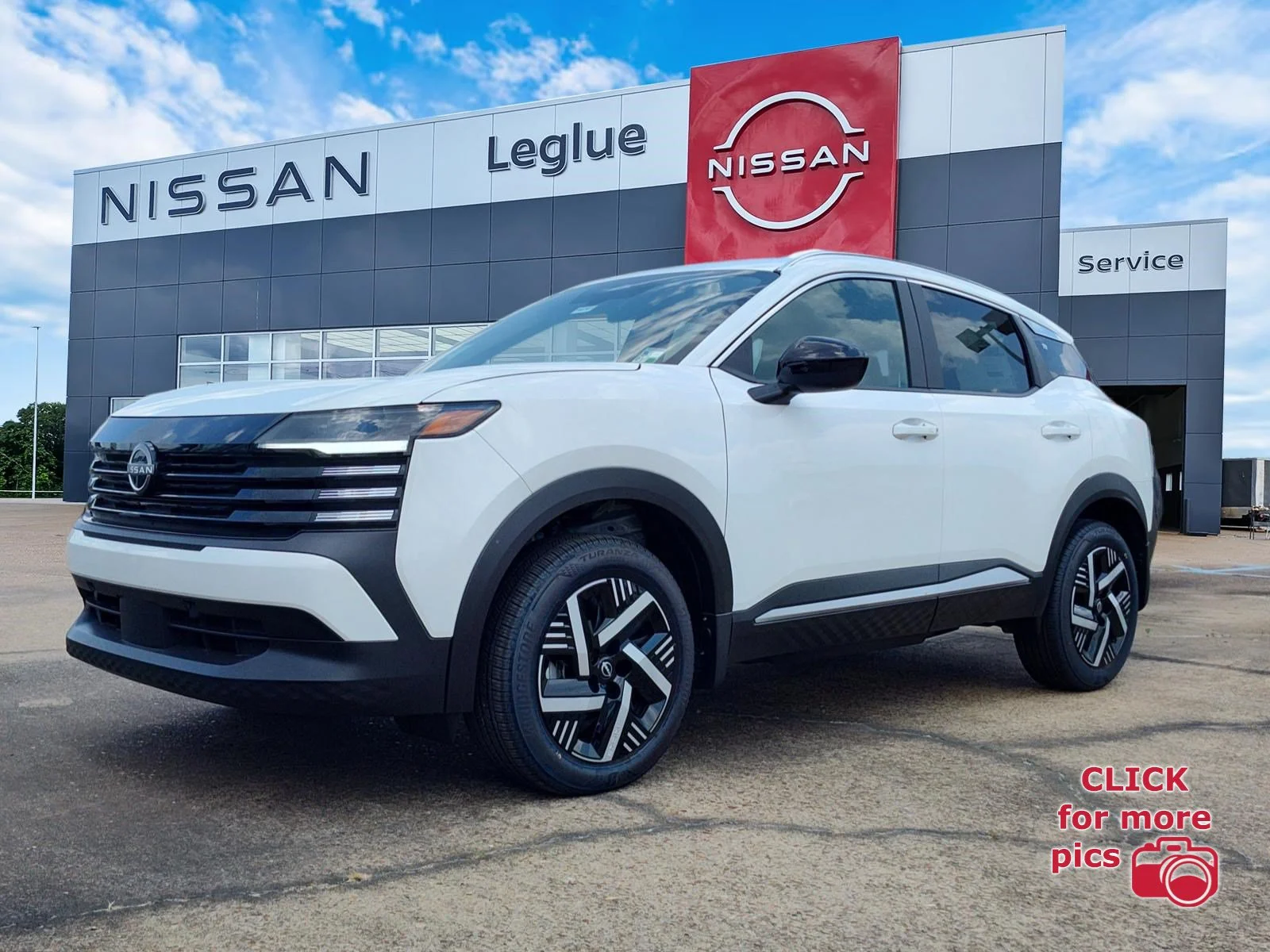 2026 Nissan Kicks SV