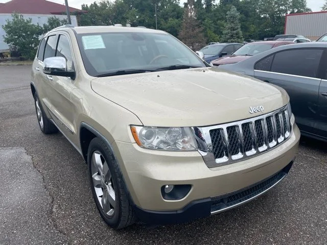 2011 Jeep Grand Cherokee Overland 4WD's photo