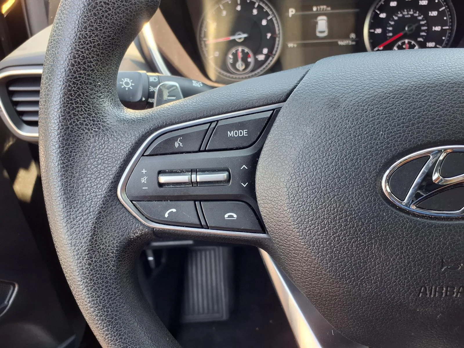 Used 2021 Twilight Black Hyundai SEL image 11