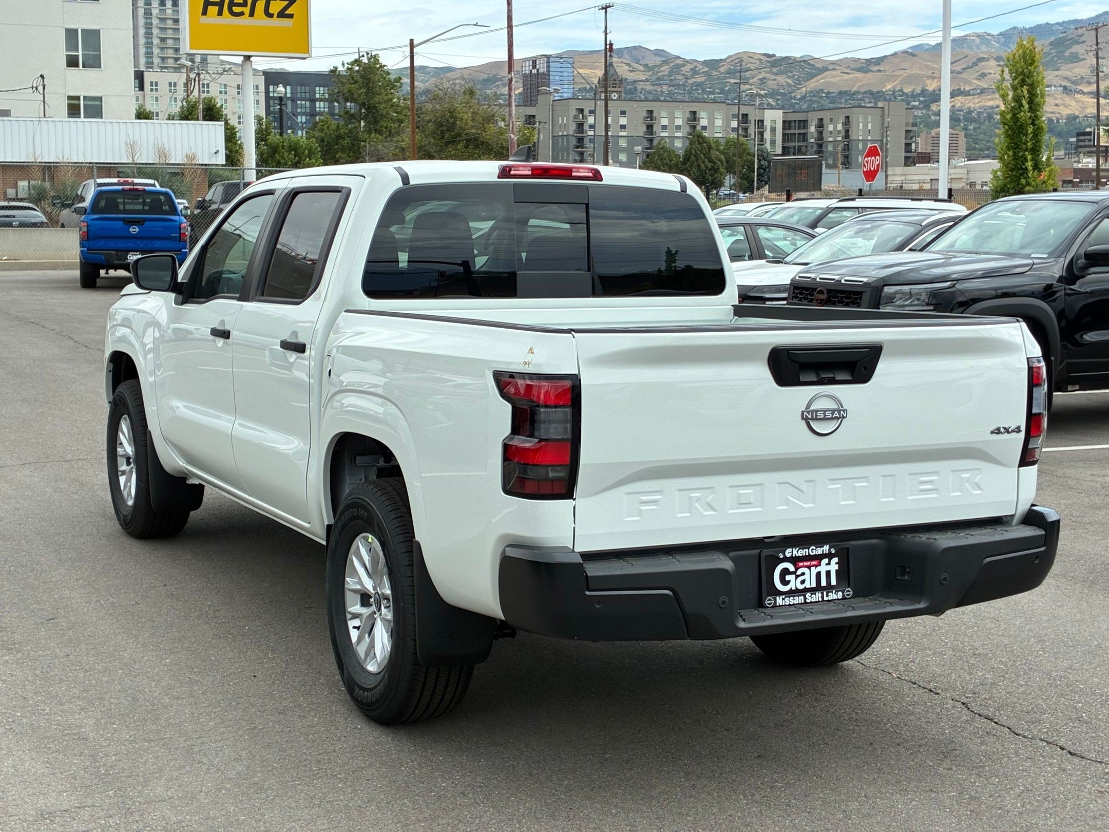 New 2026 Glacier White Nissan Crew Cab S image 5