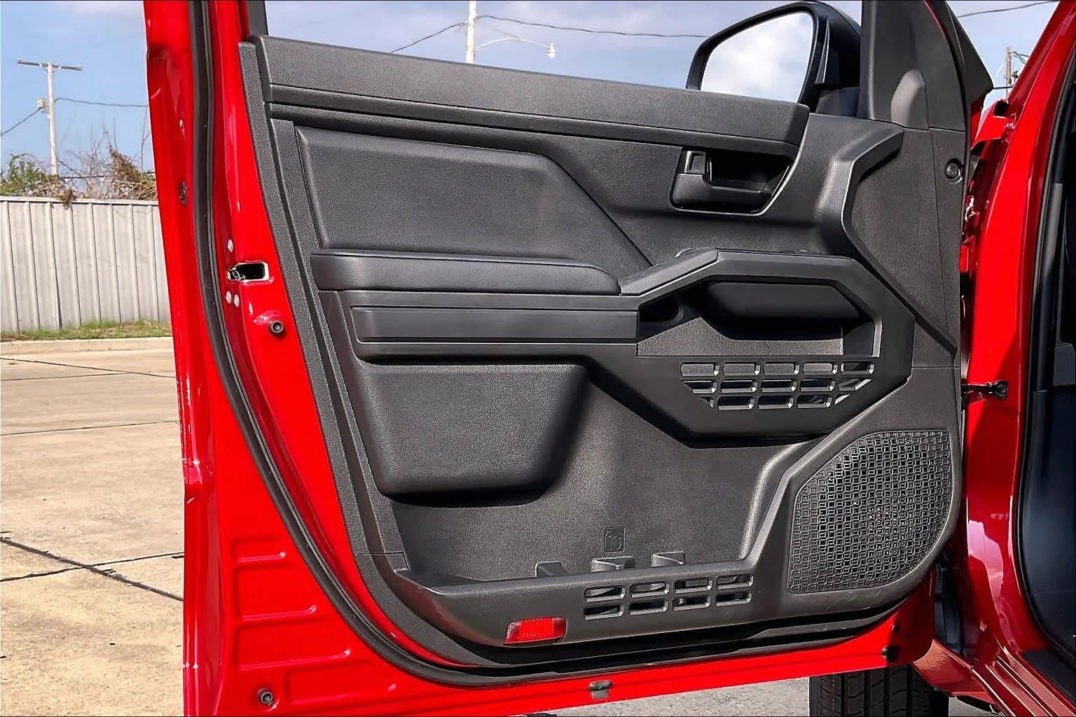 2026 Toyota Tacoma SR - Photo 8
