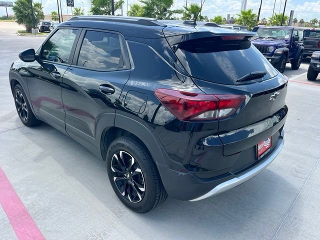 Used 2022 Black Chevrolet LT image 4